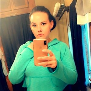 Meet your Posher, Mandy